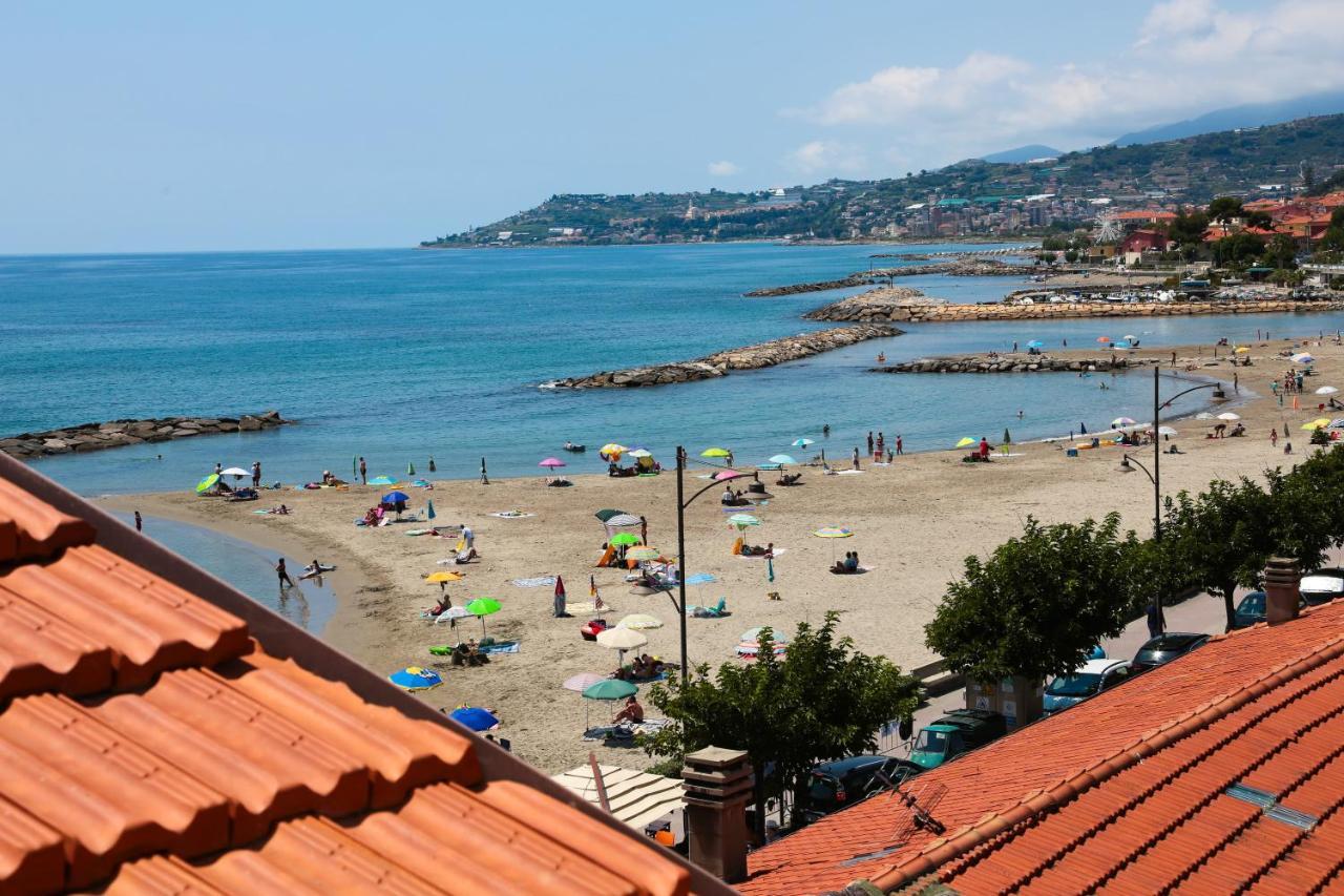 Il Convento Sul Mare Villa Santo Stefano al Mare Eksteriør billede