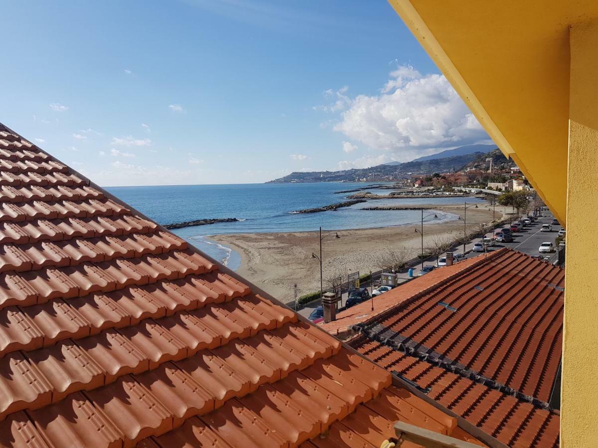 Il Convento Sul Mare Villa Santo Stefano al Mare Eksteriør billede